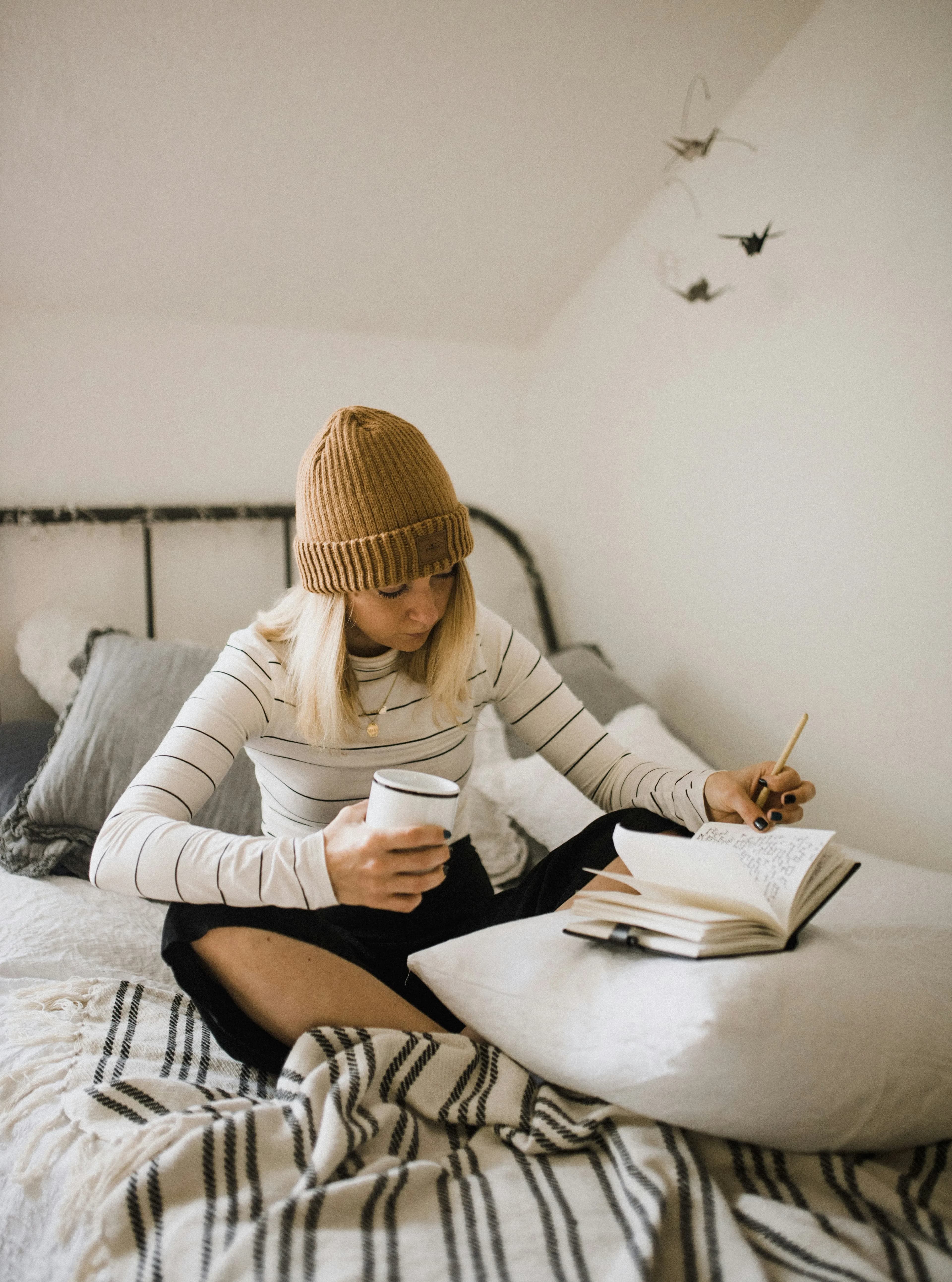 Woman achieving peace with money through specialized intelligence - Personal guidance helping overcome money stress and build wealth